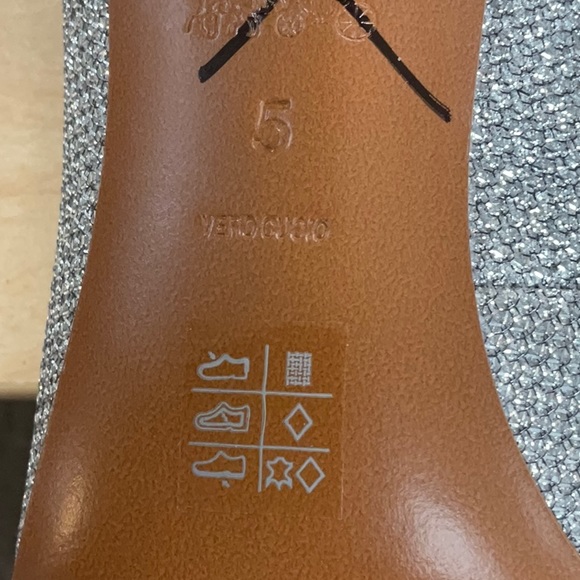 NEW, Coach ADDIE Heel, Size 5 - Picture 5 of 5